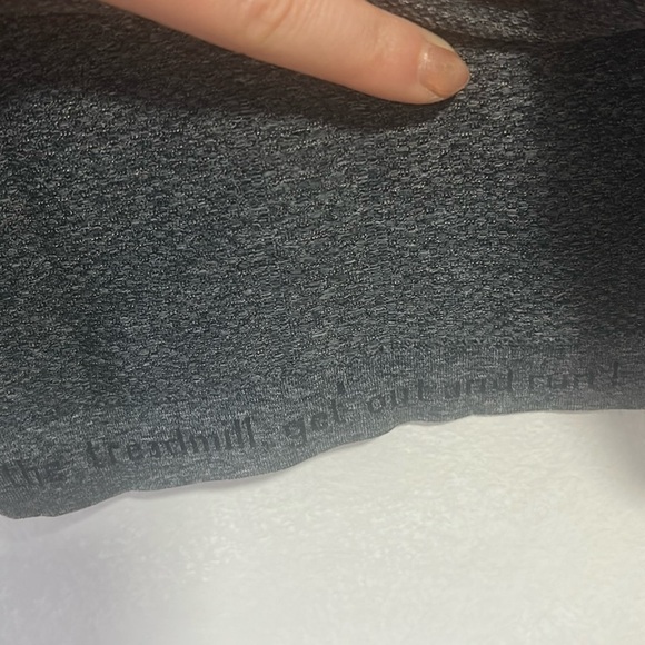 Lululemon Swiftly Tech Long Sleeve Crew Grey size 4 - Picture 4 of 8